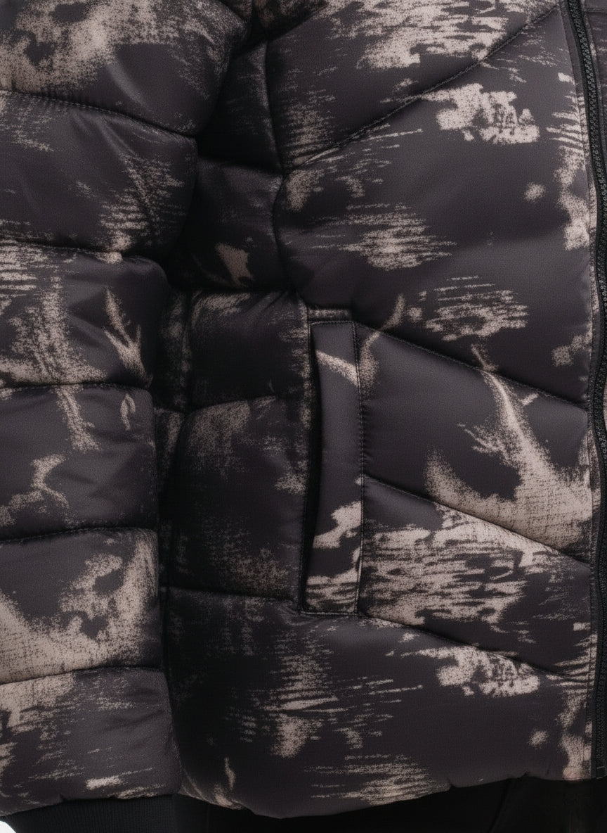 Black and White abstract Print puffer Jacket with fur inside